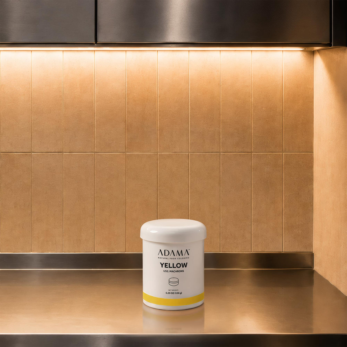 Yellow natural food coloring powder for Macarons in 150 g pint jar.
