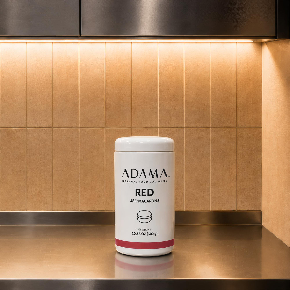 Red natural food coloring powder for Macarons in 300 g quart jar.